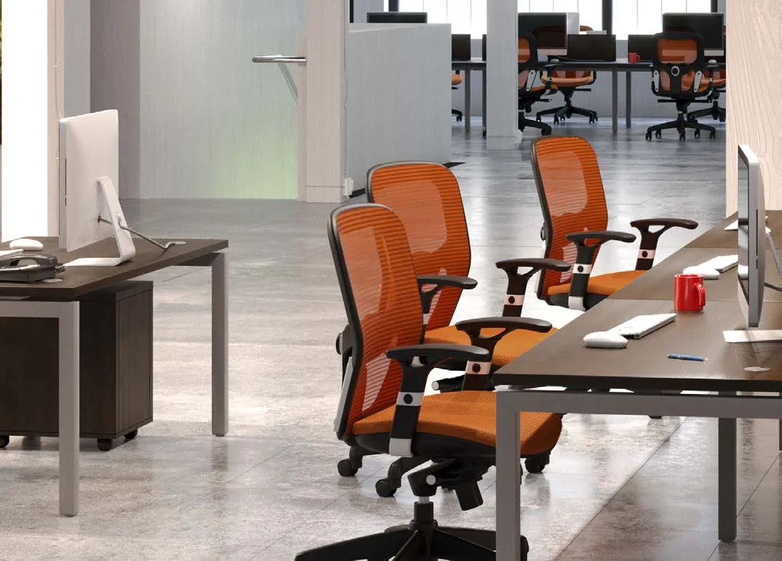 Configuración bench con puestos de trabajo enfrentados
